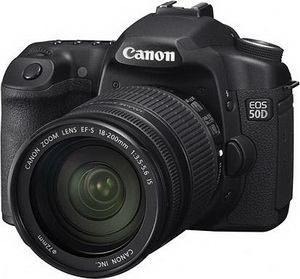 CANON EOS 50D + объектив EF 18-200 IS 
